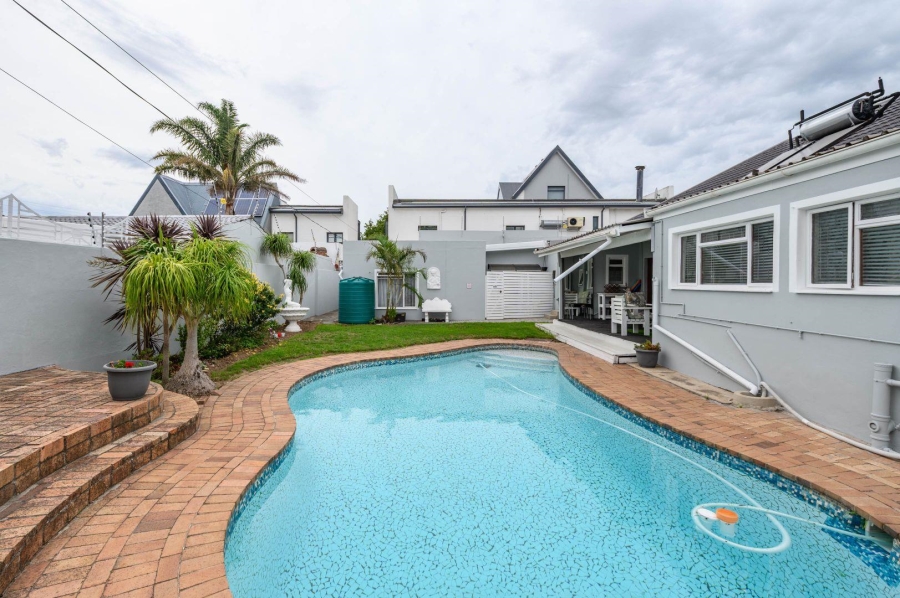 5 Bedroom Property for Sale in Mill Park Eastern Cape